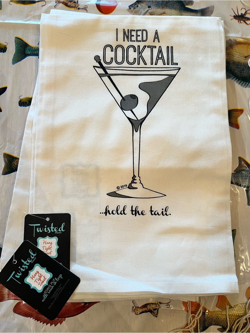 Cocktail Graphic Towel twisted ware nwt set of 5 I need a cocktail hold the tail